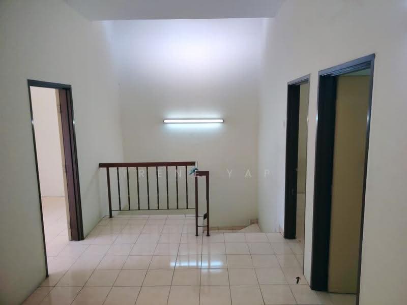 Terraced House for Rent in Taman Bukit Subang (Shah Alam) - Irene Yap - Interior - PropertyGuru.com.my