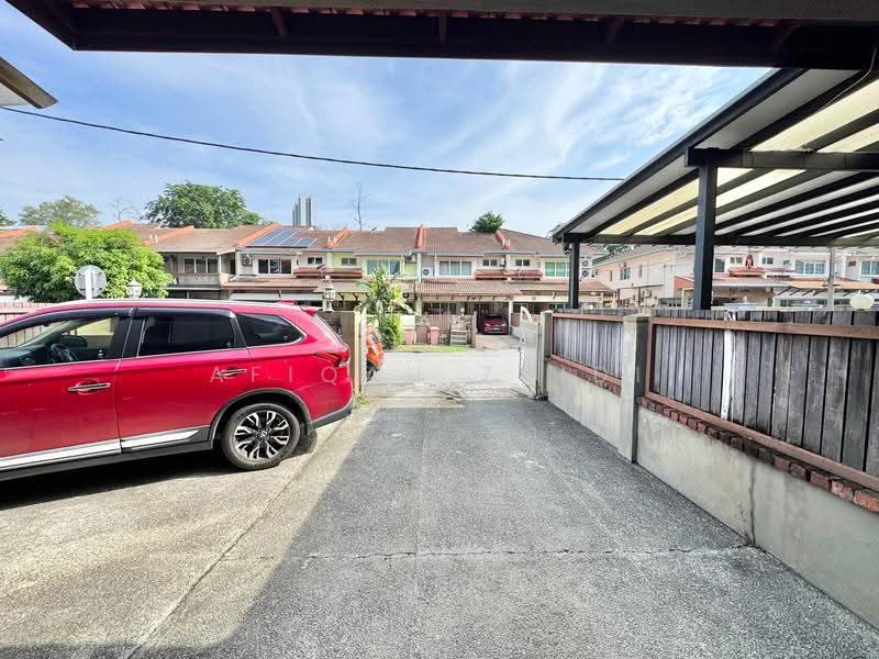 Rumah Teres 2-Tingkat untuk Dijual di Seksyen 5 (Kota Damansara) - Afiqah zaidi - Exterior - PropertyGuru.com.my
