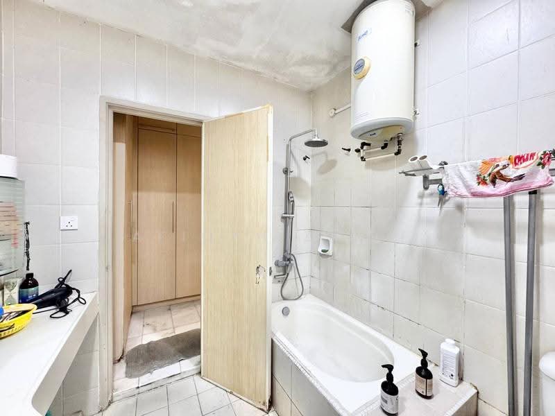 Rumah Teres 2-Tingkat untuk Dijual di Seksyen 5 (Kota Damansara) - Afiqah zaidi - Bathroom - PropertyGuru.com.my