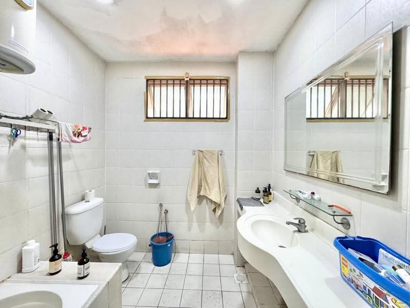 Rumah Teres 2-Tingkat untuk Dijual di Seksyen 5 (Kota Damansara) - Afiqah zaidi - Bathroom - PropertyGuru.com.my