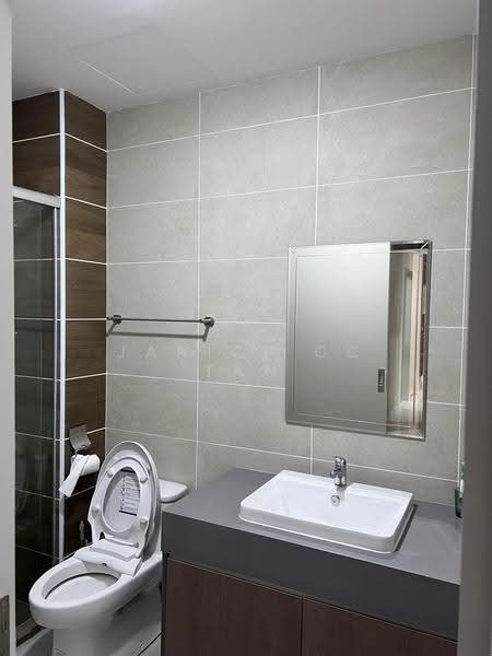 Kondominium untuk Dijual di Hillcrest Heights - Janice CC Tan - Bathroom - PropertyGuru.com.my
