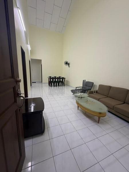 Rumah Teres 1-Tingkat untuk Disewa di Taman Daya (Johor Bahru) - Wong Shau Wei - PropertyGuru.com.my