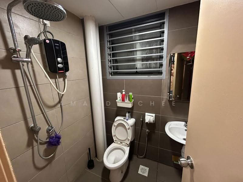 Kediaman Servis untuk Disewa di ARC @ Austin Hills - Amanda Chee - Bathroom - PropertyGuru.com.my
