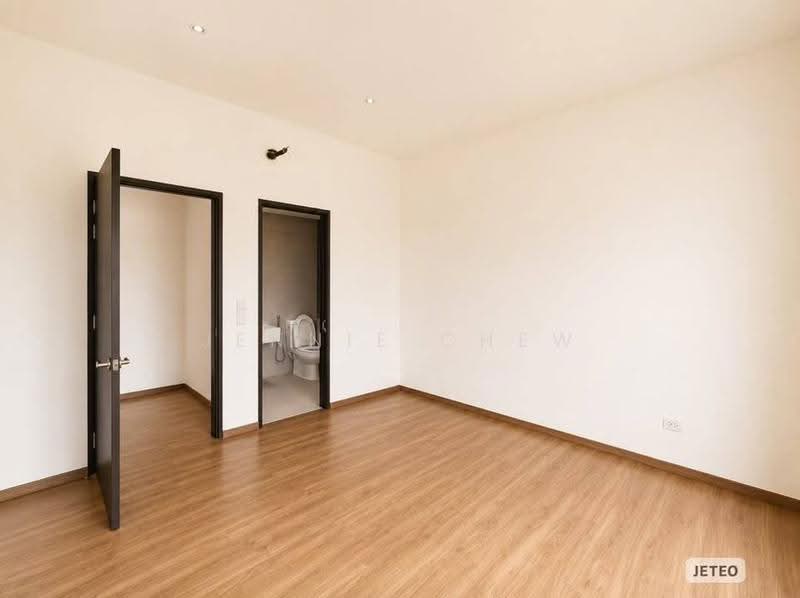 Semi-Detached House for Sale in Telok Panglima Garang (Selangor) - Jennie Chew - Interior - PropertyGuru.com.my