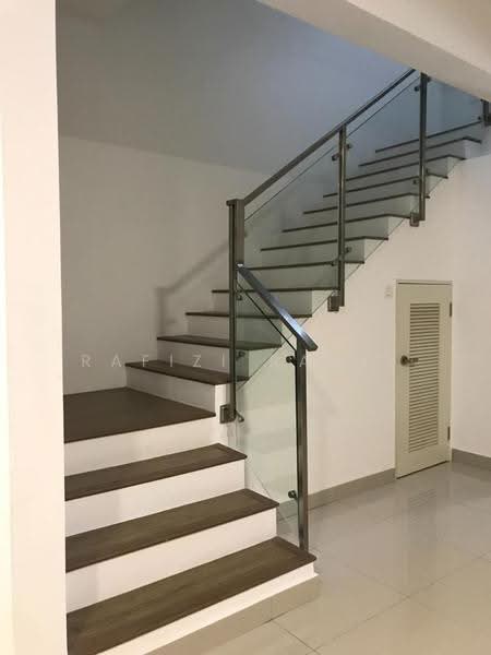 Rumah Teres 3-Tingkat untuk Disewa di Cyberjaya (Selangor) - Rafizi Ramli - Interior - PropertyGuru.com.my