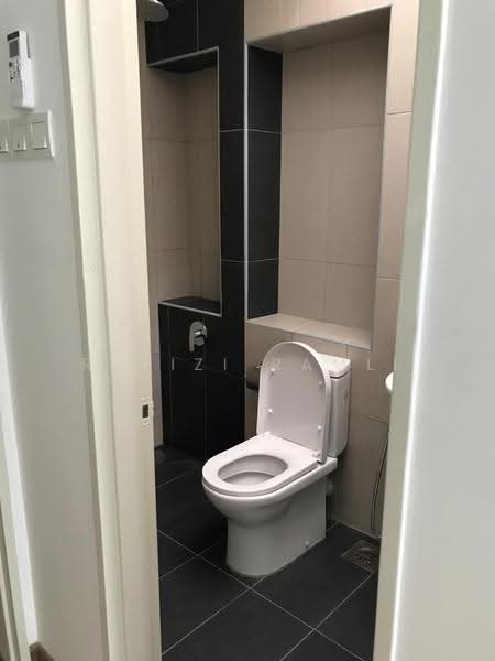 Rumah Teres 3-Tingkat untuk Disewa di Cyberjaya (Selangor) - Rafizi Ramli - Bathroom - PropertyGuru.com.my