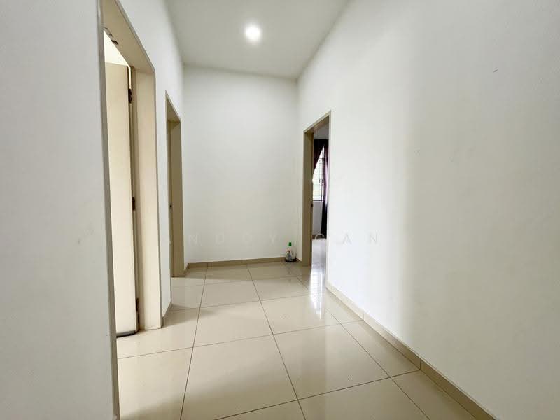 Rumah Teres 2-Tingkat untuk Disewa di Bandar Rimbayu (Telok Panglima Garang) - Anddy Gan - Corridor - PropertyGuru.com.my