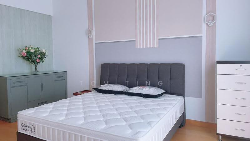 Kediaman Servis untuk Dijual di Oasis Serviced Suites @ Oasis Ara Damansara - Tom Ting - Bedroom - PropertyGuru.com.my