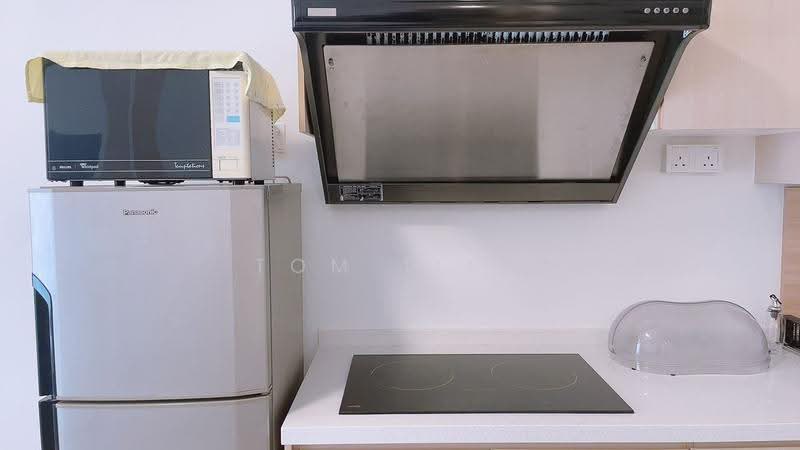 Kediaman Servis untuk Dijual di Oasis Serviced Suites @ Oasis Ara Damansara - Tom Ting - Kitchen - PropertyGuru.com.my