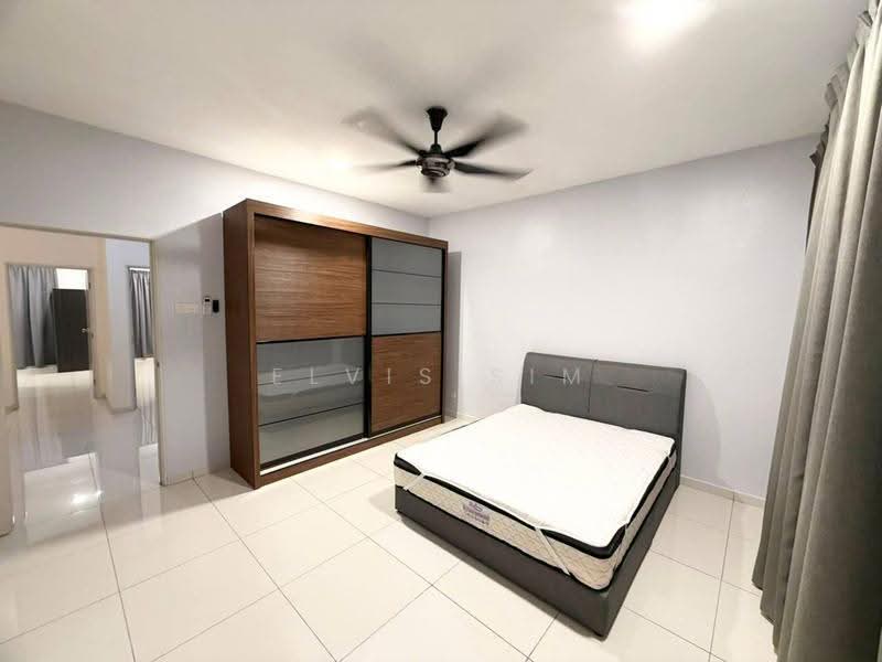 Semi-Detached House for Rent in Taman Sutera Utama (Skudai) - Elvis Sim - Bedroom - PropertyGuru.com.my