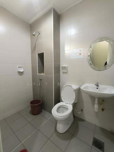 2-storey Terraced House for Rent in Bandar Dato Onn (Tebrau) - Lily Mohd - Bathroom - PropertyGuru.com.my