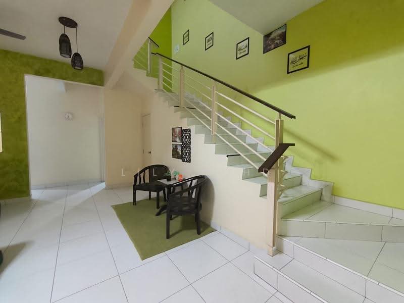 2-storey Terraced House for Rent in Bandar Dato Onn (Tebrau) - Lily Mohd - Interior - PropertyGuru.com.my