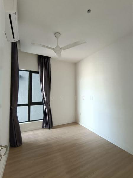 Service Residence for Sale at UNIO Residence - Leon Teh - Interior - PropertyGuru.com.my
