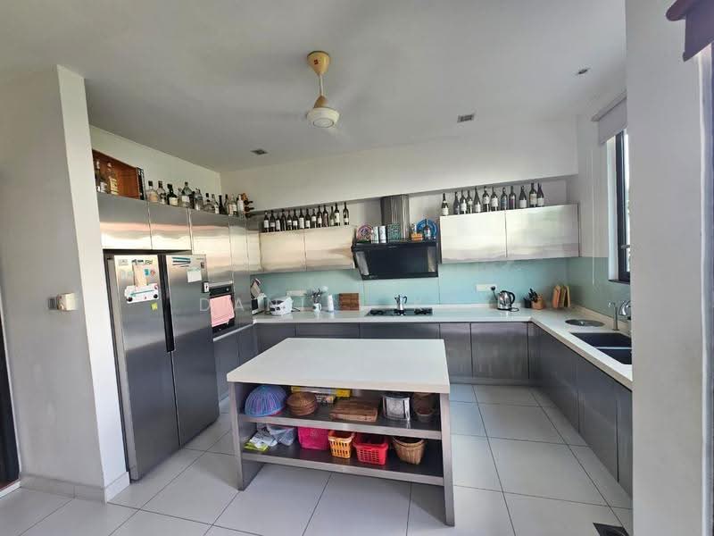 Bungalow House for Sale in Setia Eco Park (Setia Alam) - Daniel Kok - Kitchen - PropertyGuru.com.my