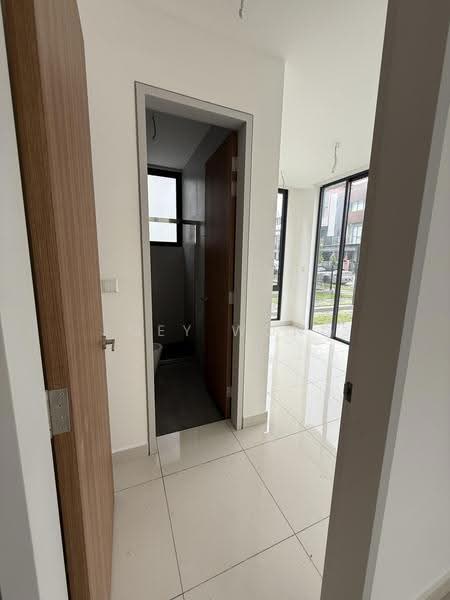 Rumah Teres 3-Tingkat untuk Dijual di Taman Puchong Legenda (Puchong) - Joey Wong - Interior - PropertyGuru.com.my
