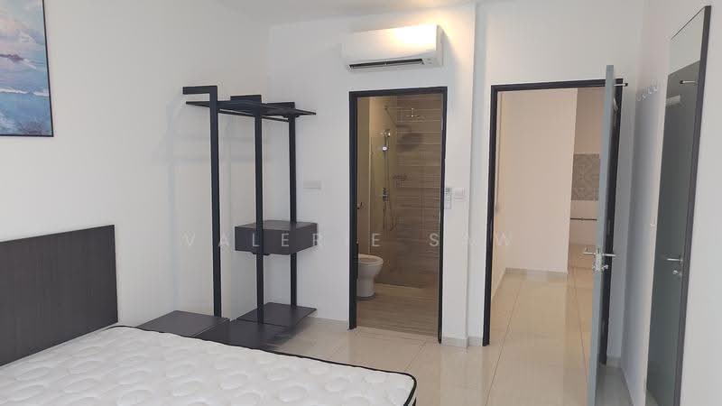 Service Residence for Sale at Ramada Suites @ The Straits - Valerie Saw - Bedroom - PropertyGuru.com.my