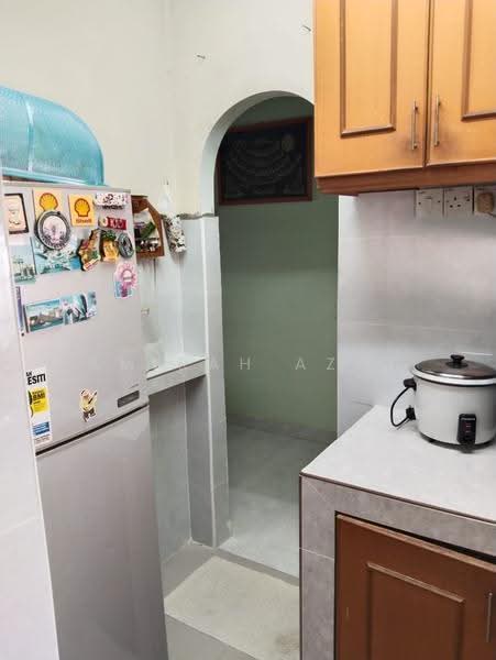 Pangsapuri untuk Dijual di Jasmin Apartment - Amirah Azmi - Kitchen - PropertyGuru.com.my
