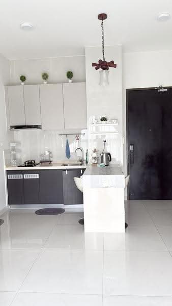 Condominium for Rent at Bay Point @ Country Garden Danga Bay - CK Lim - Kitchen - PropertyGuru.com.my
