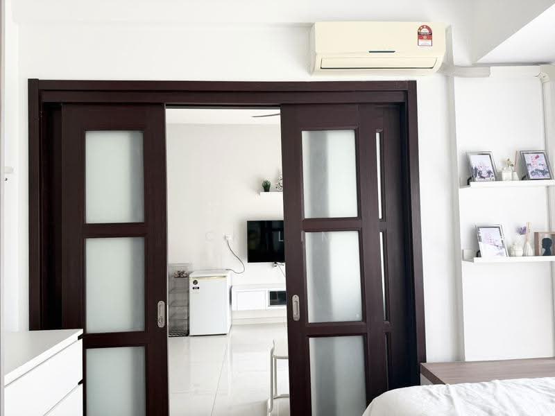 Condominium for Rent at Bay Point @ Country Garden Danga Bay - CK Lim - Living Room - PropertyGuru.com.my