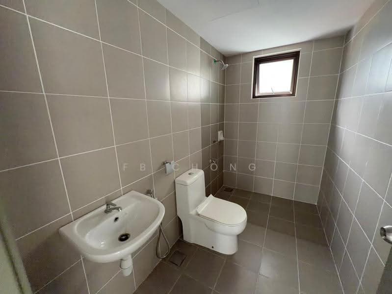Apartment for Sale at Residensi Kajang Utama - FB Chong - Bathroom - PropertyGuru.com.my