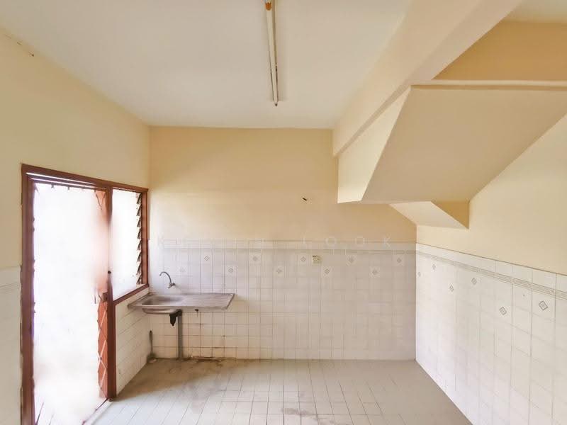 Rumah Teres 2-Tingkat untuk Dijual di Usj 6 (Subang Jaya) - Kevin Look - Kitchen - PropertyGuru.com.my