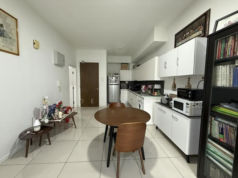 Kondominium untuk Dijual di Urbana Residences - Joey Wong - Kitchen - PropertyGuru.com.my