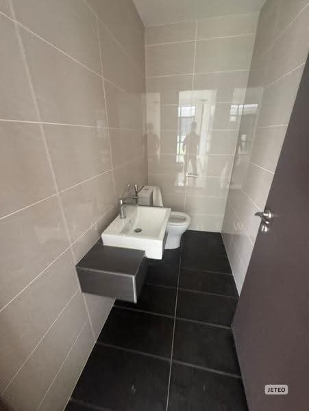 Rumah Berkembar untuk Dijual di Eco Sanctuary (Telok Panglima Garang) - Jennie Chew - PropertyGuru.com.my