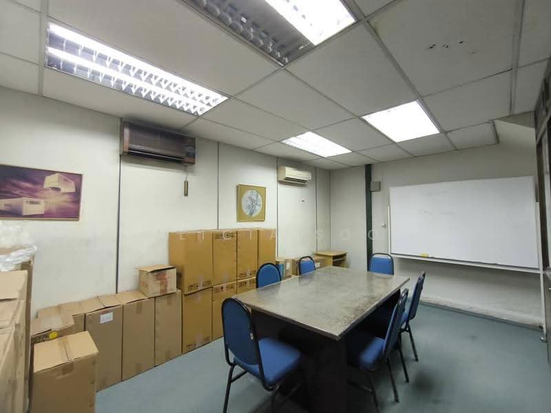 Kedai untuk Disewa di Bandar Sri Damansara (Selangor) - Alicia Soo - Interior - PropertyGuru.com.my