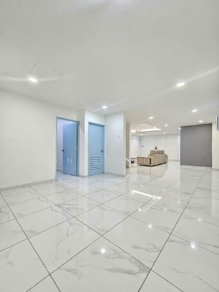 Rumah Teres 2-Tingkat untuk Dijual di Taman Desa Jaya (Johor Bahru) - Vanessa Lim - Living Room - PropertyGuru.com.my