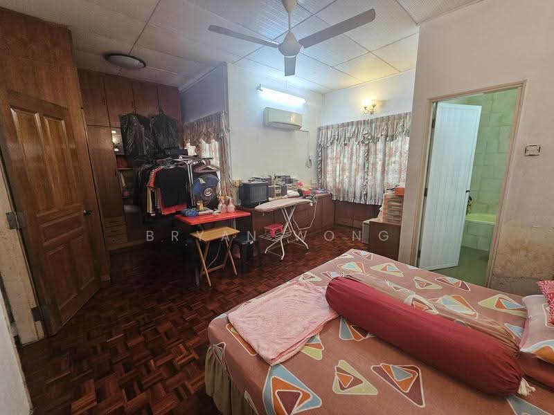 Rumah Teres 2-Tingkat untuk Dijual di Damansara Jaya (Petaling Jaya) - Bryan Wong - PropertyGuru.com.my