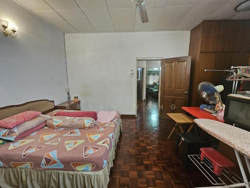 Rumah Teres 2-Tingkat untuk Dijual di Damansara Jaya (Petaling Jaya) - Bryan Wong - PropertyGuru.com.my