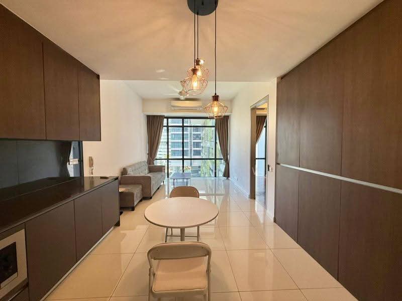 Kondominium untuk Disewa di Grand Medini - Alex How - Living Room - PropertyGuru.com.my