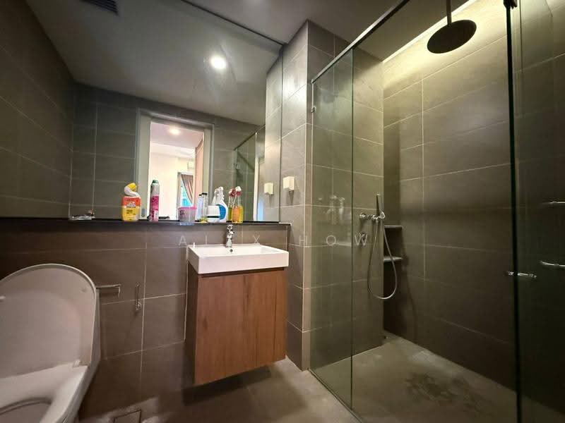 Kondominium untuk Disewa di Grand Medini - Alex How - Bathroom - PropertyGuru.com.my