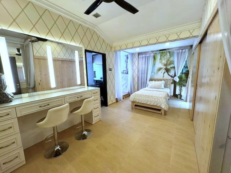 Rumah Berkembar untuk Dijual di Austin Perdana (Tebrau) - Edward Oo - Bedroom - PropertyGuru.com.my