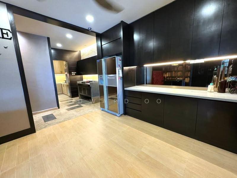 Rumah Berkembar untuk Dijual di Austin Perdana (Tebrau) - Edward Oo - Kitchen - PropertyGuru.com.my