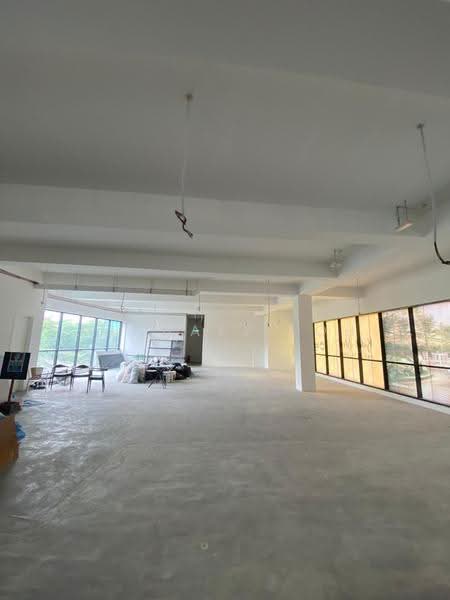 Shop / Office for Sale in Taman Salak Selatan (Salak South) - Michael Loh - Interior - PropertyGuru.com.my