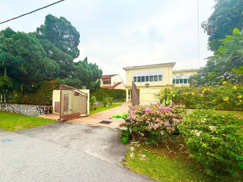 Bungalow House untuk Dijual di Taman Tun Dr Ismail (Kuala Lumpur) - Izzaza Izzati - Exterior - PropertyGuru.com.my