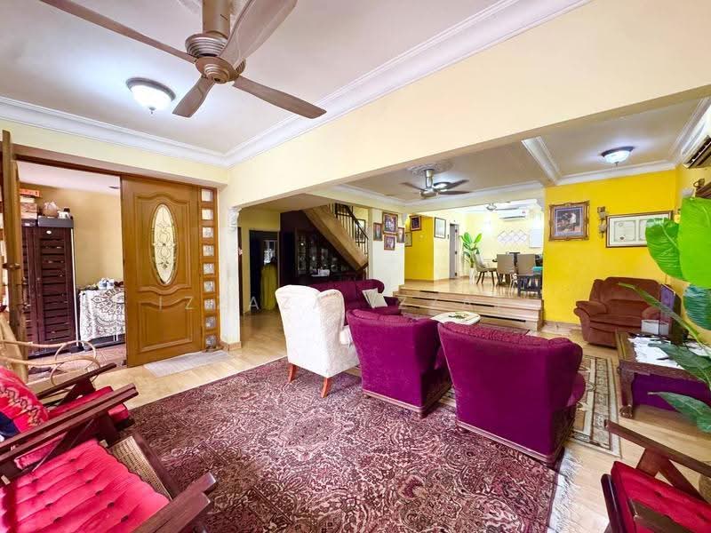 Bungalow House untuk Dijual di Taman Tun Dr Ismail (Kuala Lumpur) - Izzaza Izzati - Living Room - PropertyGuru.com.my