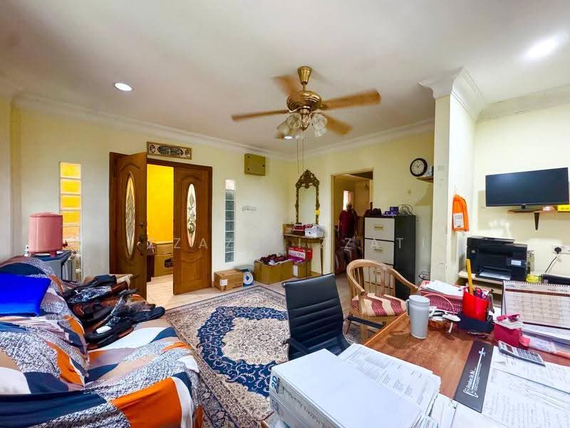 Bungalow House untuk Dijual di Taman Tun Dr Ismail (Kuala Lumpur) - Izzaza Izzati - Living Room - PropertyGuru.com.my