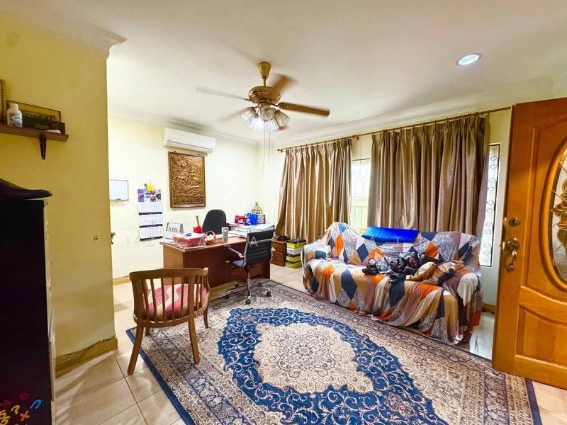 Bungalow House untuk Dijual di Taman Tun Dr Ismail (Kuala Lumpur) - Izzaza Izzati - Study - PropertyGuru.com.my