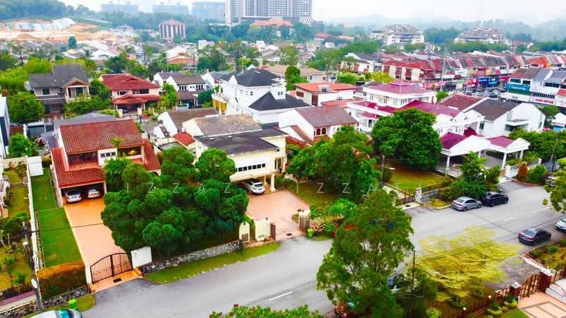 Bungalow House untuk Dijual di Taman Tun Dr Ismail (Kuala Lumpur) - Izzaza Izzati - Exterior - PropertyGuru.com.my