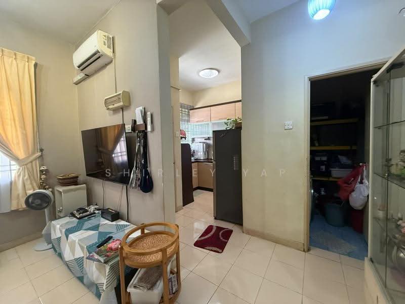 Townhouse for Rent in Johor Bahru (Johor) - Shirley Yap - Living Room - PropertyGuru.com.my