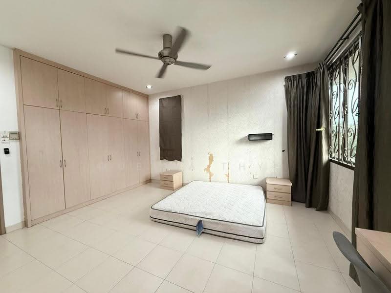 Cluster House for Sale in Taman Adda Heights (Tebrau) - Queena Thye - Bedroom - PropertyGuru.com.my