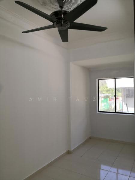 Rumah Teres 2-Tingkat untuk Disewa di Ampang Saujana (Ampang) - Amir Fauzi - BedRoom 2 - PropertyGuru.com.my