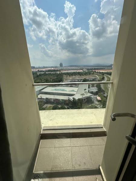 Kediaman Servis untuk Disewa di Afiniti Residences - Alex How - View - PropertyGuru.com.my