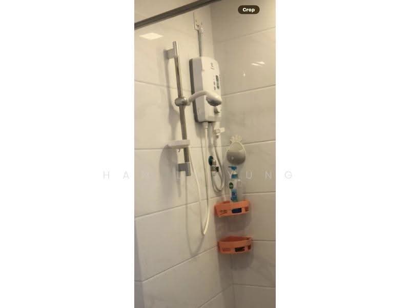 Kediaman Servis untuk Disewa di Country Garden Central Park - Han Lu Yung - Bathroom - PropertyGuru.com.my