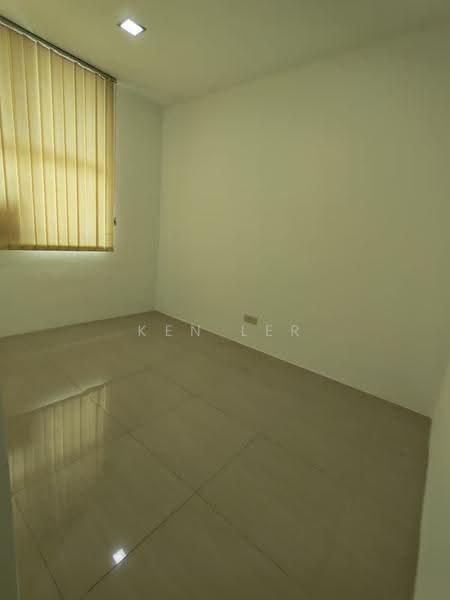 Shop / Office for Sale in Kampung Sungai Kayu Ara (Petaling Jaya) - Ken Ler - Interior - PropertyGuru.com.my