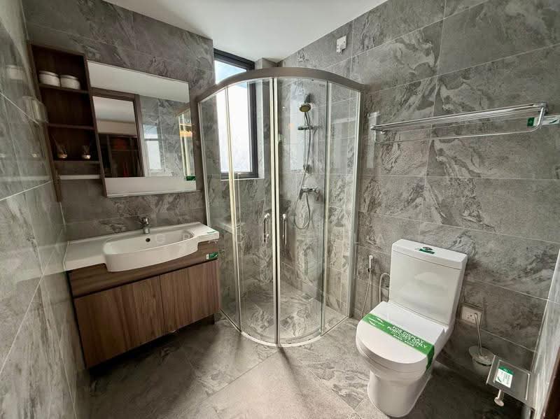 Cluster House for Sale in Forest City (Gelang Patah) - Grace Ella - Bathroom - PropertyGuru.com.my