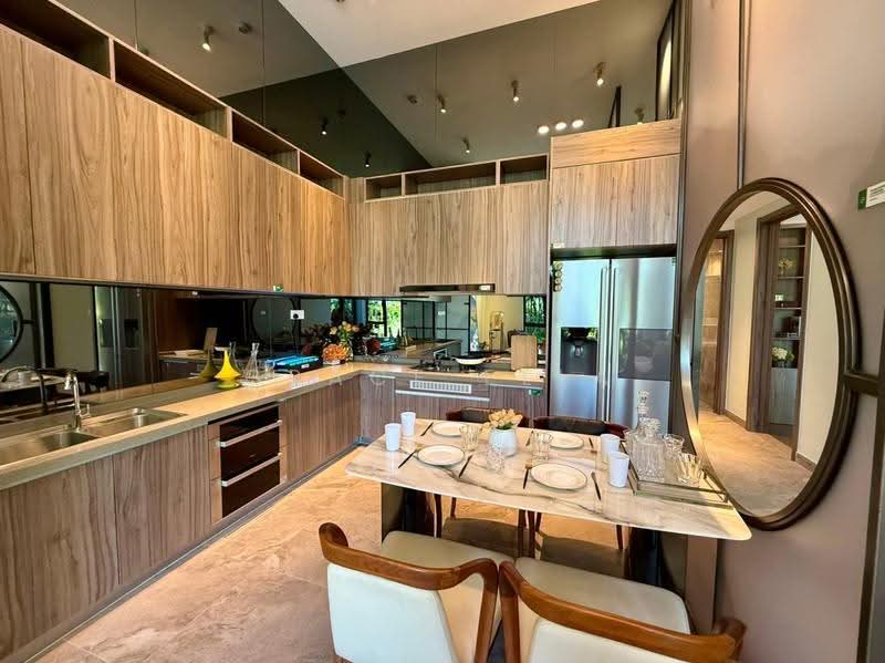 Cluster House for Sale in Forest City (Gelang Patah) - Grace Ella - Kitchen - PropertyGuru.com.my