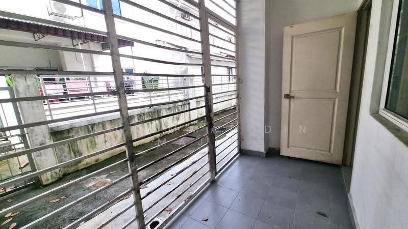 2-storey Terraced House for Sale in D'Kayangan (Shah Alam) - Mohammad Din Majid - Exterior - PropertyGuru.com.my